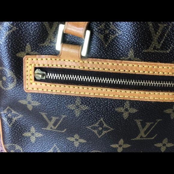 Louis Vuitton Cite - Picture 7 of 8